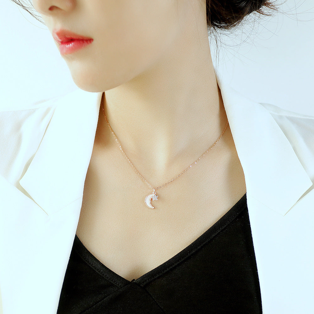 Elegant Star Pendant Clavicle Necklace